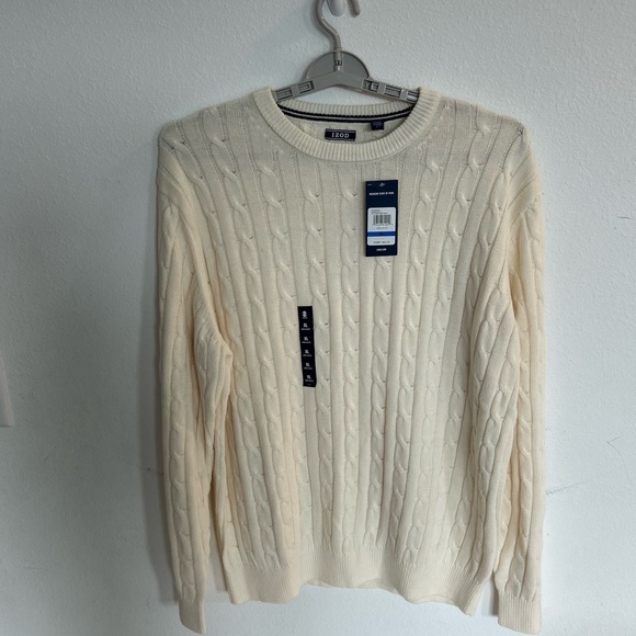 IZOD Cream Crew Neck Long Sleeve Mens Sweater NWT

Size XL

NWT - Picture 1 of 9